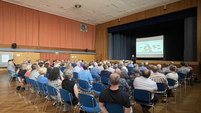 1. Innenstadt-Forum in Michelstadt: sehr gut besucht!